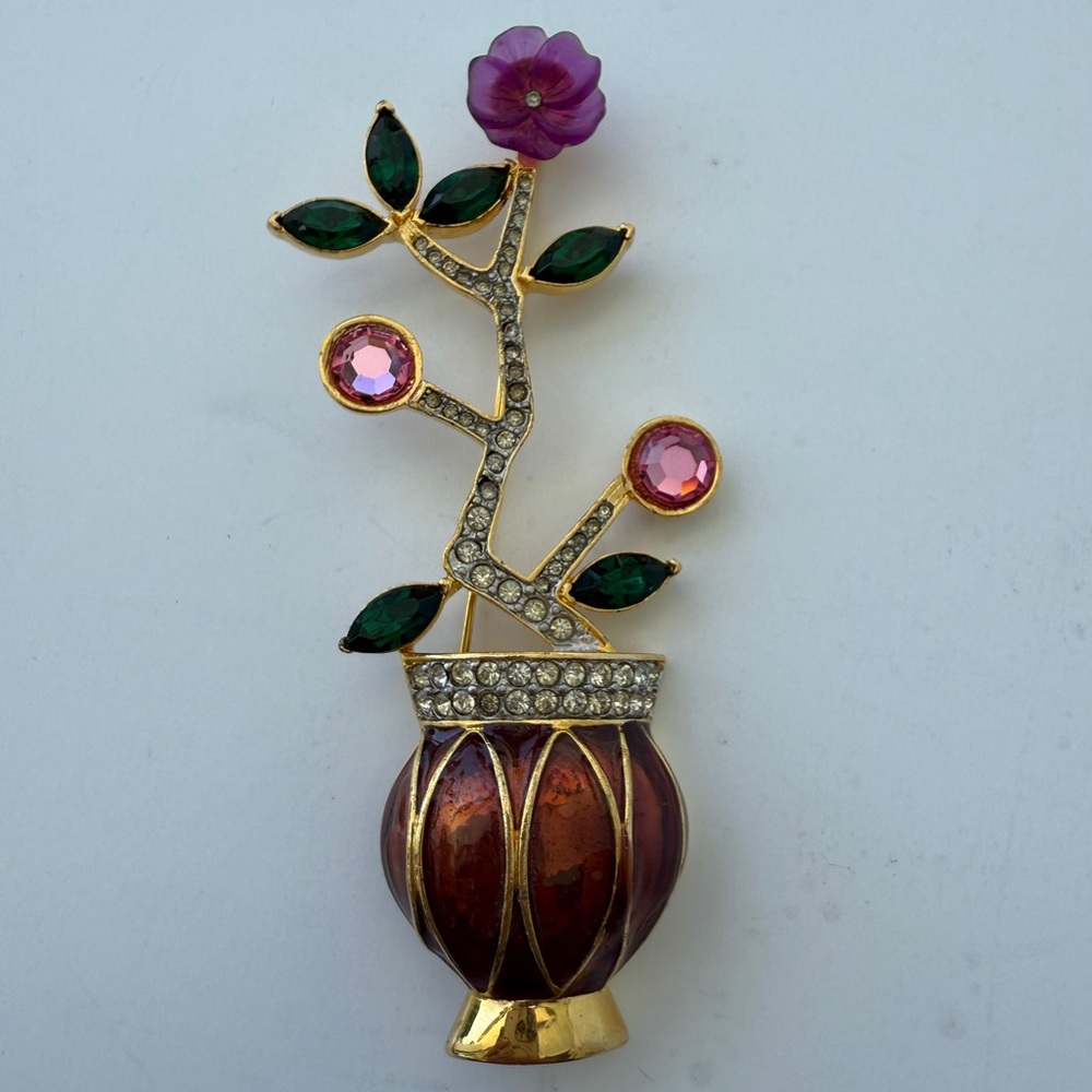 Elegant Gold and Purple Floral Brooch